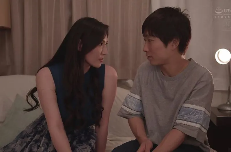 Chồng lạnh nhạt, vợ uống rượu rồi vụng trộm với cậu sinh viên trẻ