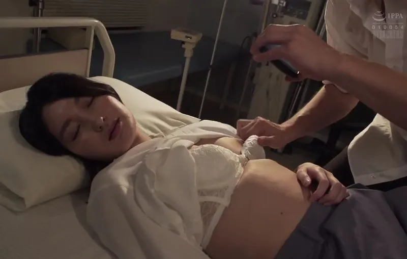 đánh thuốc mê cô giáo để thực hiện ước mơ được xoạc với cô bấy lâu nay