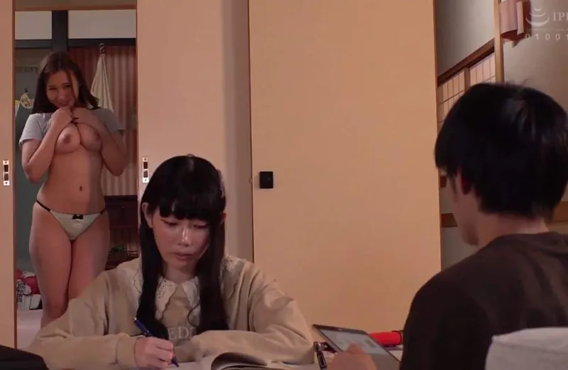 đến nhà em người yêu học nhóm nhưng chị gái cô ấy lại gạ tình