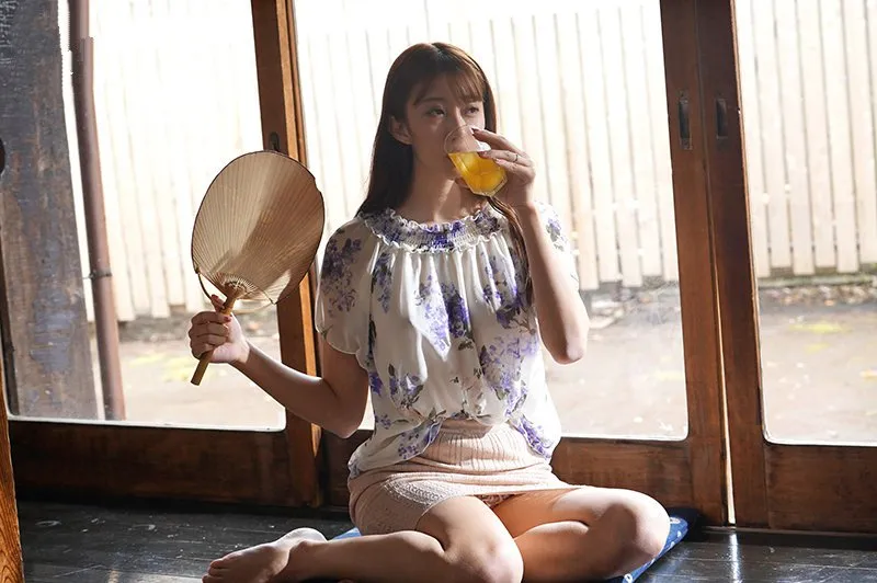 Mùa hè buồn chán ở quê xxx vợ yêu nhà đối diện thiếu thốn vì lấy anh xã già